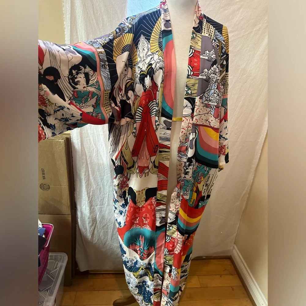 Japanese print kimono silky one size. - Picture 3 of 8